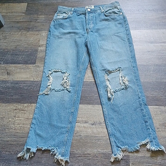 We the Free Maggie mid-rise distressed jeans - Picture 2 of 9